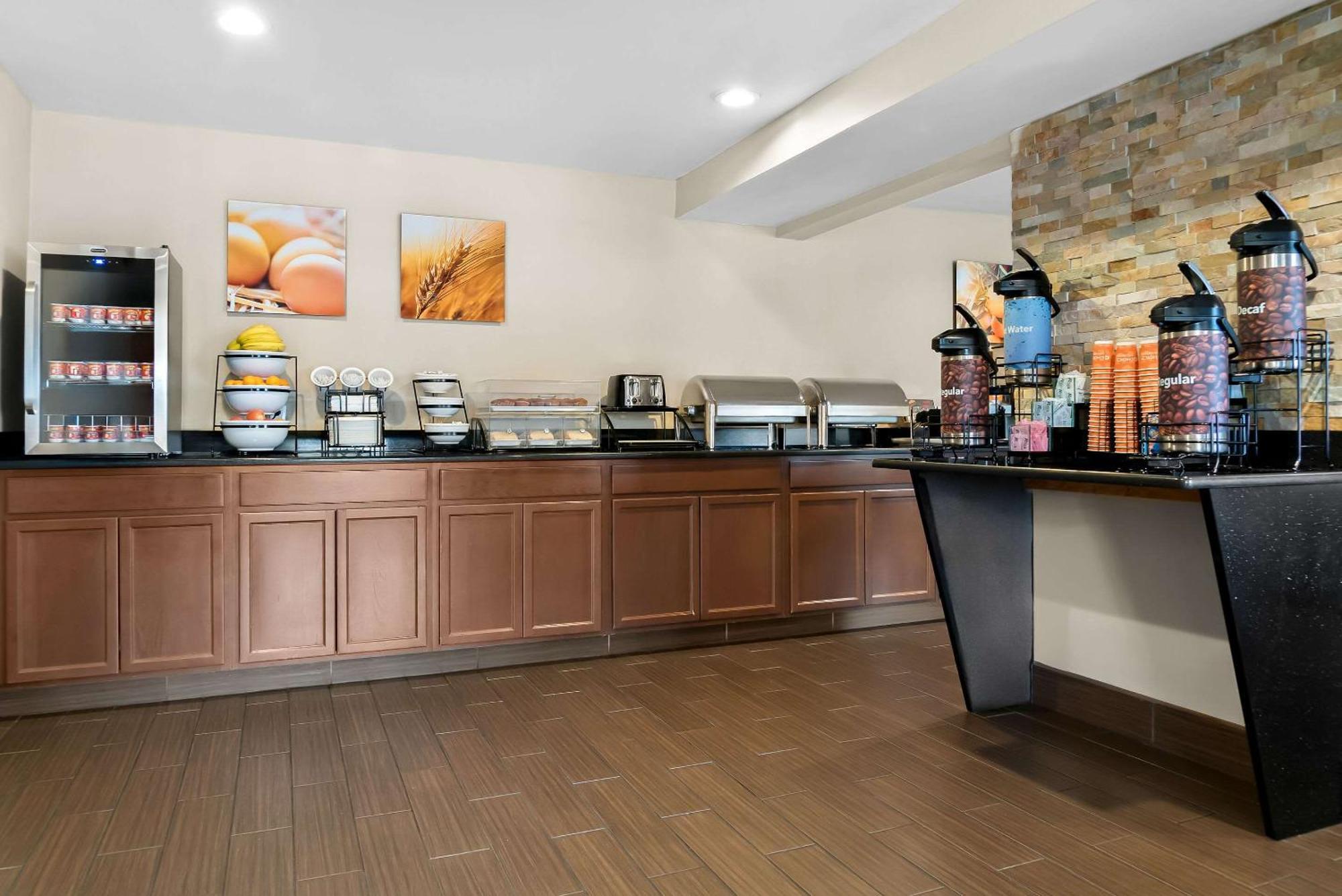 Comfort Inn & Suites Тейлор Экстерьер фото
