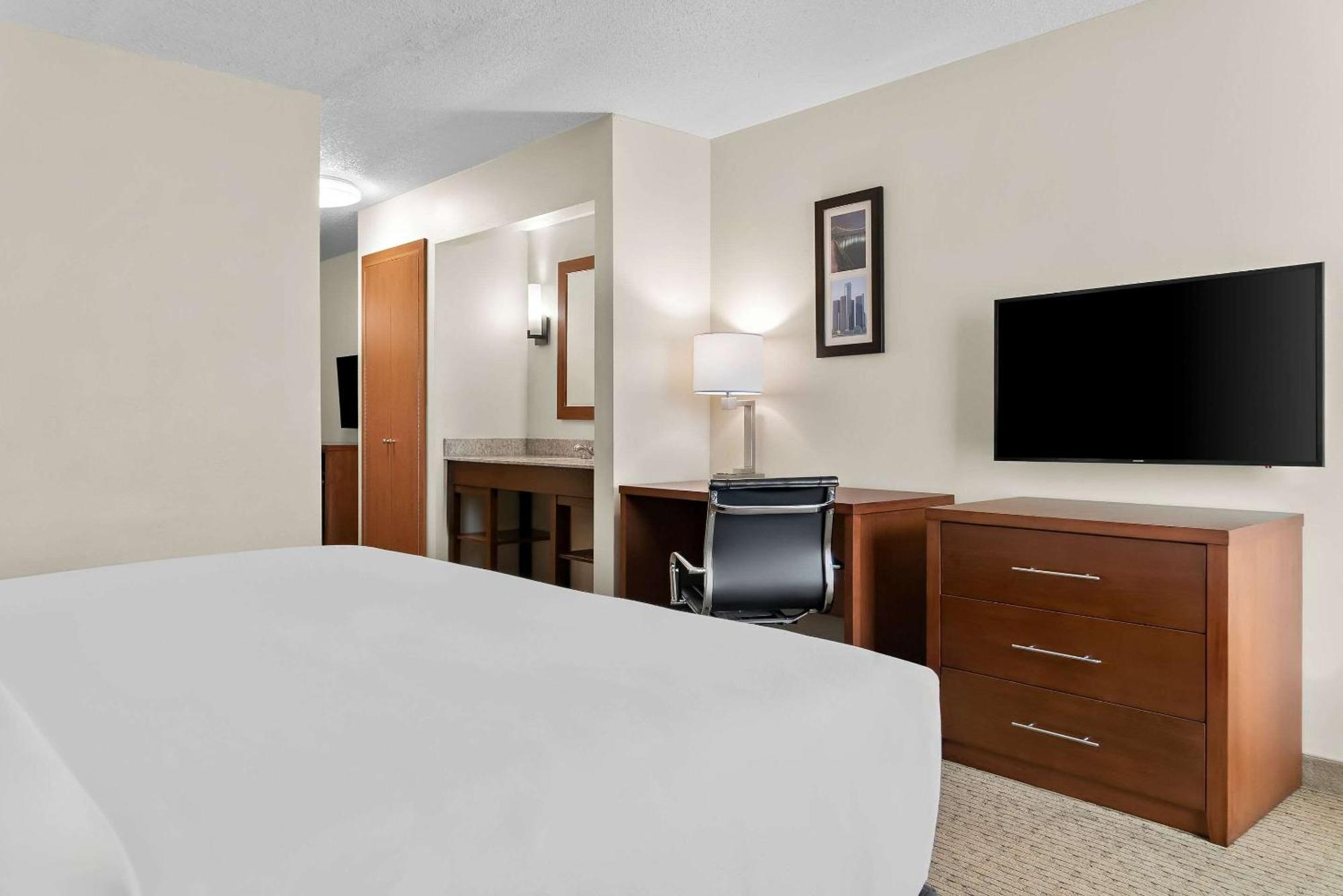 Comfort Inn & Suites Тейлор Экстерьер фото