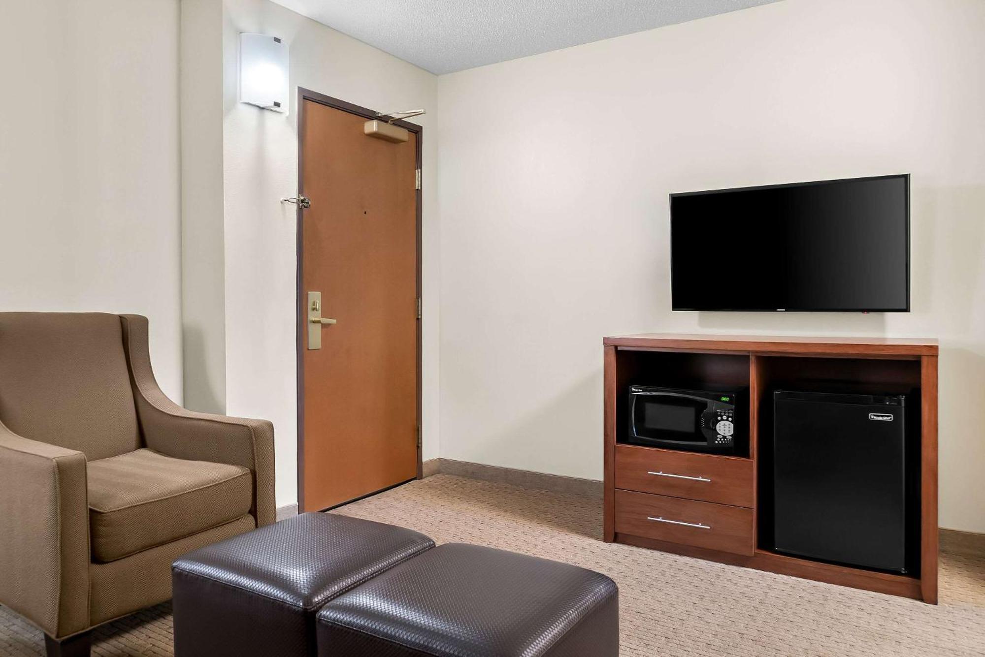 Comfort Inn & Suites Тейлор Экстерьер фото